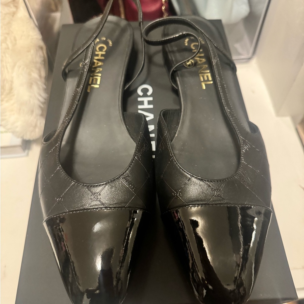 Chanel Black Patent Leather Flats